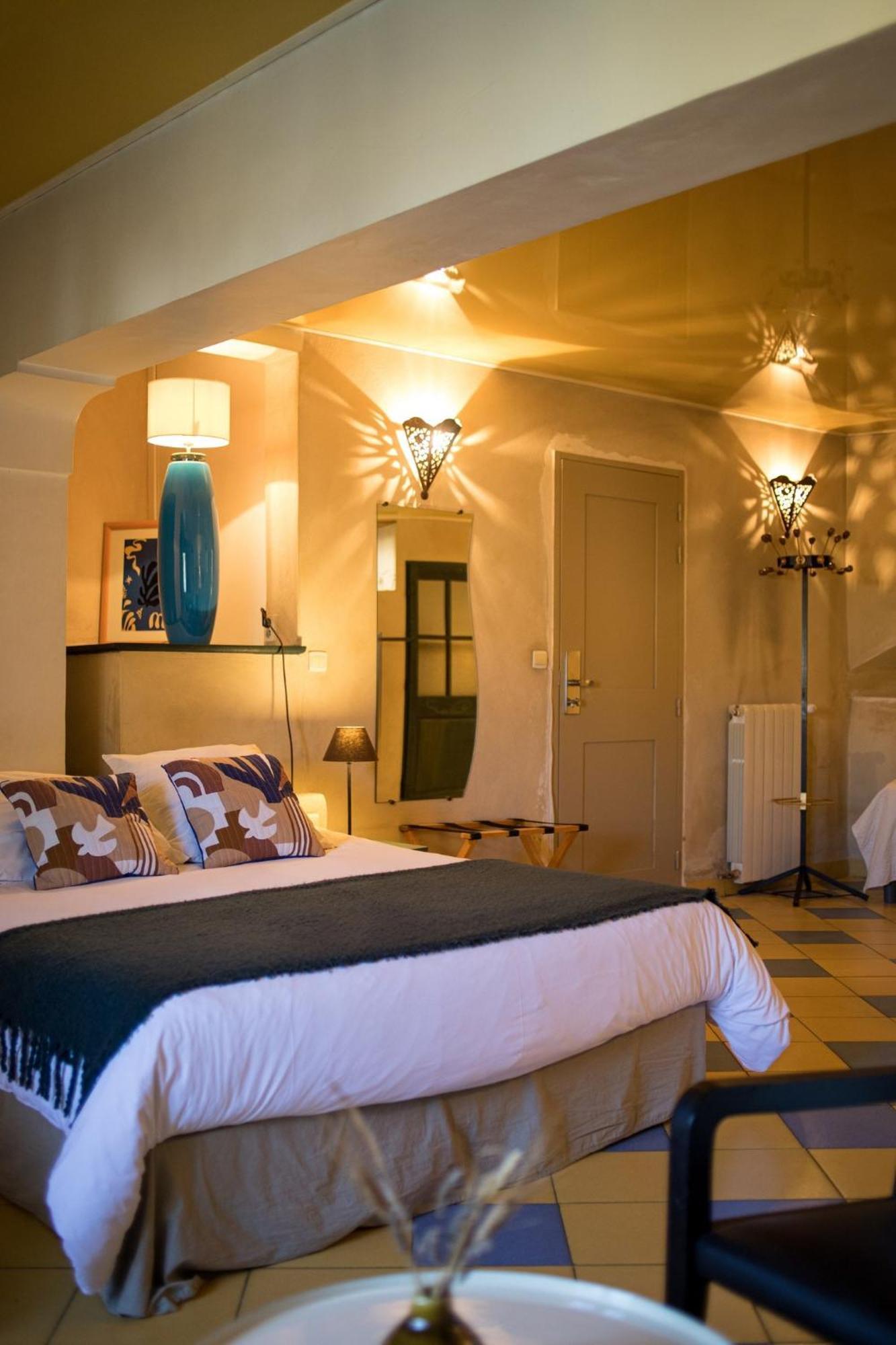 In Provence Hotel - Experience Atypique Venelles Exteriér fotografie